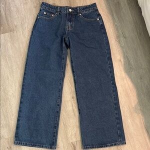Edikted Blue petite raelynn washed low rise jeans